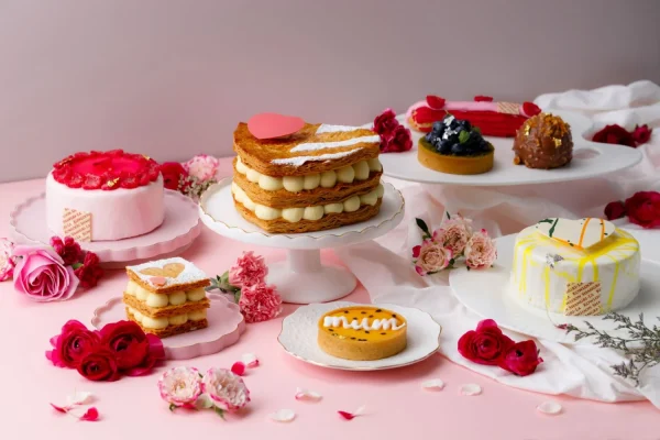 29115912-mothers-day-cakes-desserts-hong-kong-2022-shangri-la_cover_1500x1000.webp